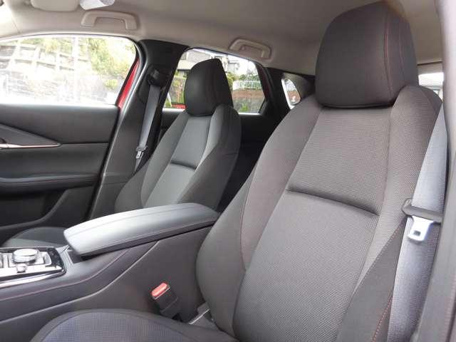 CX-30 1.8 XD ブラックトーンエディション ディーゼルターボ 認定プレミアム ワンオーナー(5枚目)