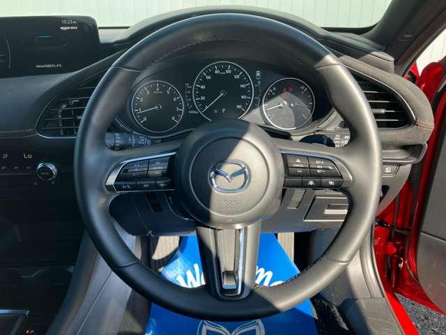ＭＡＺＤＡ３ファストバック ２．０　２０Ｓ　レトロスポーツエディション　試乗車ＵＰ　禁煙車　歩行者検知ブレーキ（14枚目）