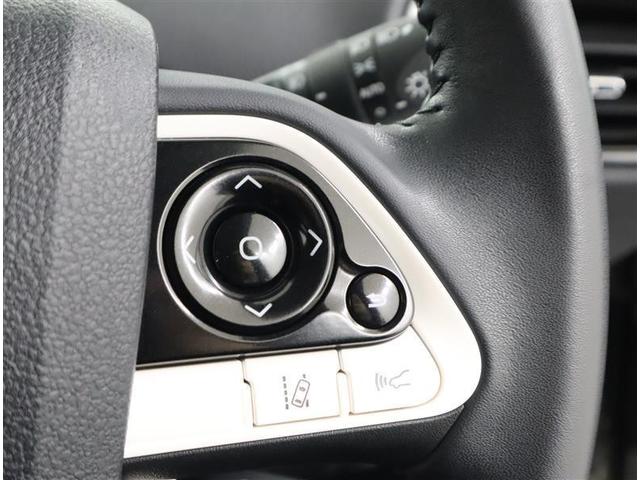 プリウス A フルセグ メモリーナビ DVD再生 ミュージックプレイヤー接続可 バックカメラ 衝突被害軽減システム ETC LEDヘッドランプ ワンオーナー 記録簿(18枚目)