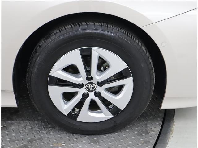 プリウス A フルセグ メモリーナビ DVD再生 ミュージックプレイヤー接続可 バックカメラ 衝突被害軽減システム ETC LEDヘッドランプ ワンオーナー 記録簿(29枚目)