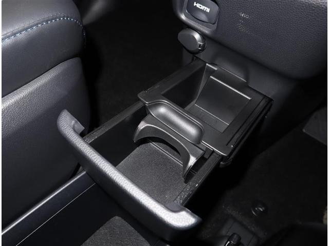 ヴォクシー Ｓ－Ｚ　フルセグ　メモリーナビ　ＤＶＤ再生　ミュージックプレイヤー接続可　バックカメラ　衝突被害軽減システム　ＥＴＣ　ドラレコ　両側電動スライド　ＬＥＤヘッドランプ　乗車定員７人　３列シート　ワンオーナー（18枚目）