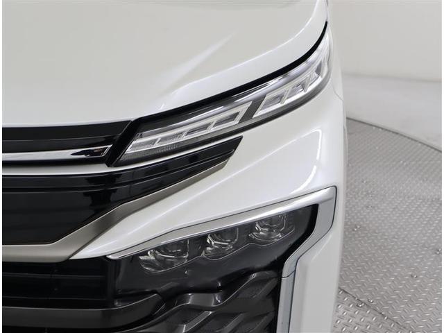 ヴォクシー Ｓ－Ｚ　フルセグ　メモリーナビ　ＤＶＤ再生　ミュージックプレイヤー接続可　バックカメラ　衝突被害軽減システム　ＥＴＣ　ドラレコ　両側電動スライド　ＬＥＤヘッドランプ　乗車定員７人　３列シート　ワンオーナー（36枚目）