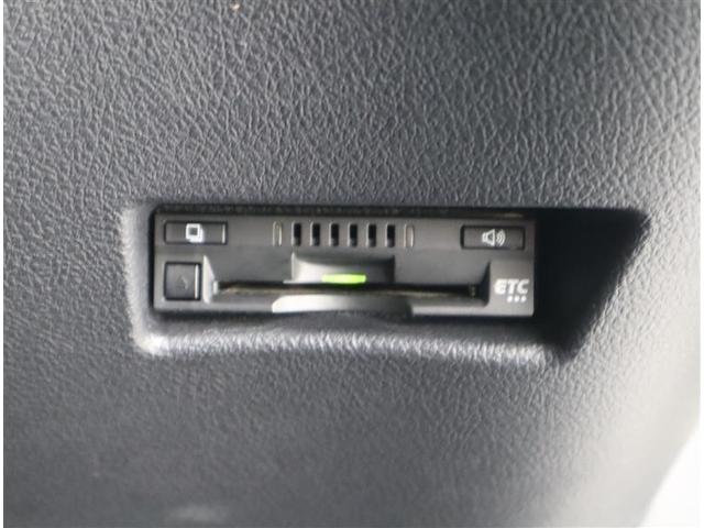 シエンタ ハイブリッドＧ　フルセグ　メモリーナビ　ＤＶＤ再生　ミュージックプレイヤー接続可　バックカメラ　衝突被害軽減システム　ＥＴＣ　両側電動スライド　ＬＥＤヘッドランプ　ウオークスルー　乗車定員７人　３列シート　記録簿（22枚目）