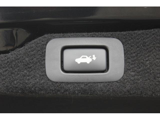 ベースグレード ワンオーナー下取り車 走行3.5万K 車検R5年1月 レッドレザーシート サンルーフ セーフティーシステム(40枚目)
