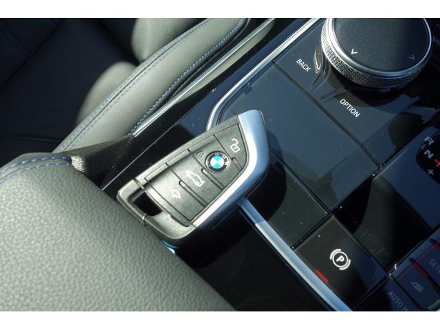BMW M2 BASE GRADE