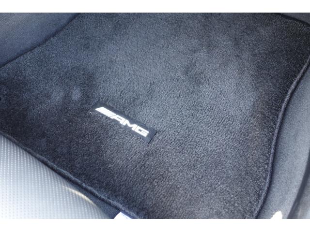 SL SL43 ANG20インチアルミ/イエローキャリパー/レッドソフトトップ/360カメラ/HUD/シートH・ベンチレーション/シテアリングH/エアースカーフ/走行1,0万K/車検R8年12月/メルセデスケア(45枚目)