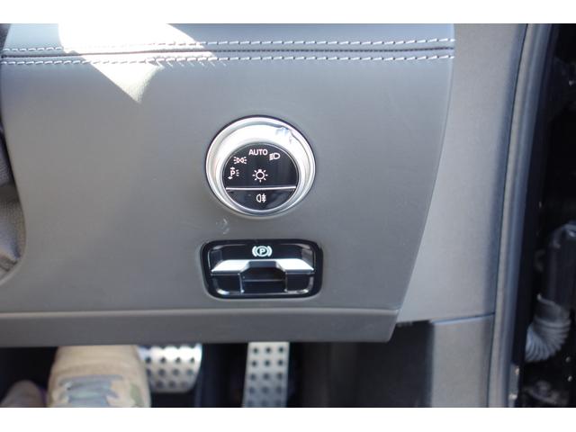 SL SL43 ANG20インチアルミ/イエローキャリパー/レッドソフトトップ/360カメラ/HUD/シートH・ベンチレーション/シテアリングH/エアースカーフ/走行1,0万K/車検R8年12月/メルセデスケア(61枚目)