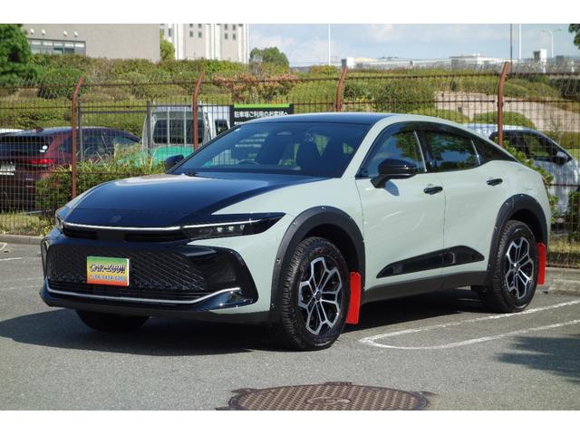 クラウンクロスオーバー RS ランドスケープ 期間限定販売/専用色ブラック・アーバンカーキ/リベット止めオーバーフェンダー/レッドマッドガード/トーイングヒッチ/専用デザインアルミ/オールテレインタイヤ/走行320K/ディーラー保証(5枚目)