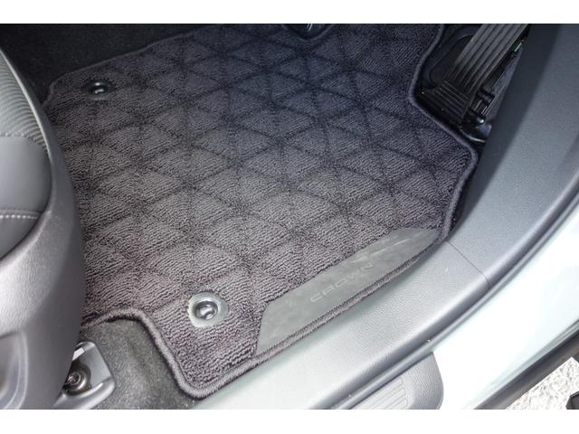 クラウンクロスオーバー RS ランドスケープ 期間限定販売/専用色ブラック・アーバンカーキ/リベット止めオーバーフェンダー/レッドマッドガード/トーイングヒッチ/専用デザインアルミ/オールテレインタイヤ/走行320K/ディーラー保証(33枚目)