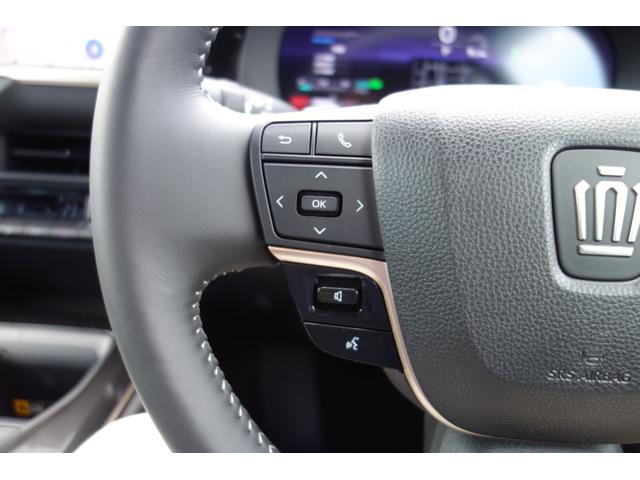 クラウンクロスオーバー RS ランドスケープ 期間限定販売/専用色ブラック・アーバンカーキ/リベット止めオーバーフェンダー/レッドマッドガード/トーイングヒッチ/専用デザインアルミ/オールテレインタイヤ/走行320K/ディーラー保証(40枚目)