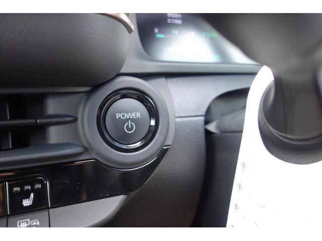 クラウンクロスオーバー RS ランドスケープ 期間限定販売/専用色ブラック・アーバンカーキ/リベット止めオーバーフェンダー/レッドマッドガード/トーイングヒッチ/専用デザインアルミ/オールテレインタイヤ/走行320K/ディーラー保証(47枚目)