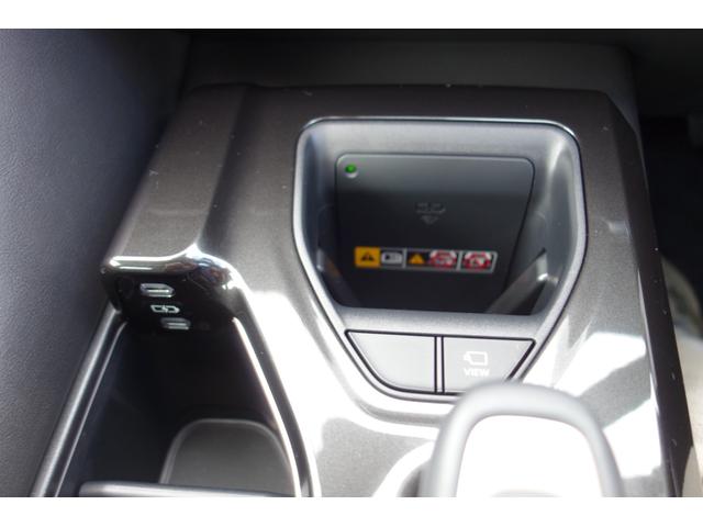 クラウンクロスオーバー RS ランドスケープ 期間限定販売/専用色ブラック・アーバンカーキ/リベット止めオーバーフェンダー/レッドマッドガード/トーイングヒッチ/専用デザインアルミ/オールテレインタイヤ/走行320K/ディーラー保証(49枚目)