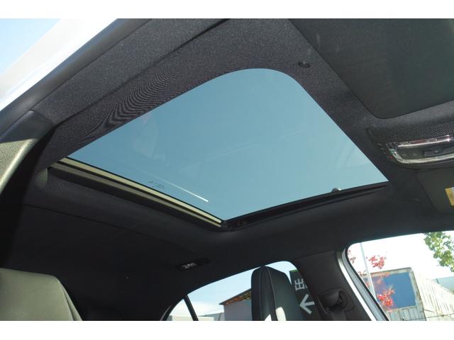 パノラマスライディングルーフ