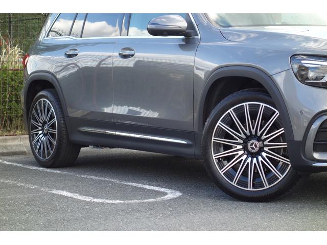 ＧＬＢ ＧＬＢ２００ｄ　４マチックＡＭＧレザエクスクルシブＰ　現行最新モデル／赤・黒レザー／シートヒーター／パノラマスライディングルーフ／ブルメスター／ＡＭＧ２０インチアルミ／３列シート７人乗り／レーダーセーフティ／ヘッドアップディスプレイ／メルセデスケア（11枚目）