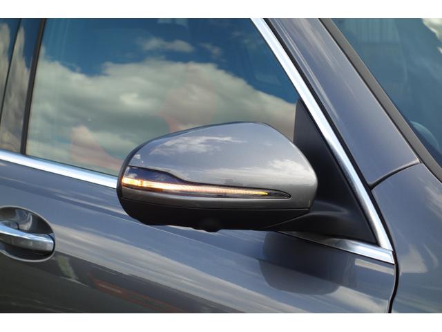 ＧＬＢ ＧＬＢ２００ｄ　４マチックＡＭＧレザエクスクルシブＰ　現行最新モデル／赤・黒レザー／シートヒーター／パノラマスライディングルーフ／ブルメスター／ＡＭＧ２０インチアルミ／３列シート７人乗り／レーダーセーフティ／ヘッドアップディスプレイ／メルセデスケア（20枚目）