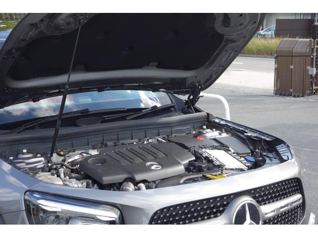 ＧＬＢ ＧＬＢ２００ｄ　４マチックＡＭＧレザエクスクルシブＰ　現行最新モデル／赤・黒レザー／シートヒーター／パノラマスライディングルーフ／ブルメスター／ＡＭＧ２０インチアルミ／３列シート７人乗り／レーダーセーフティ／ヘッドアップディスプレイ／メルセデスケア（24枚目）