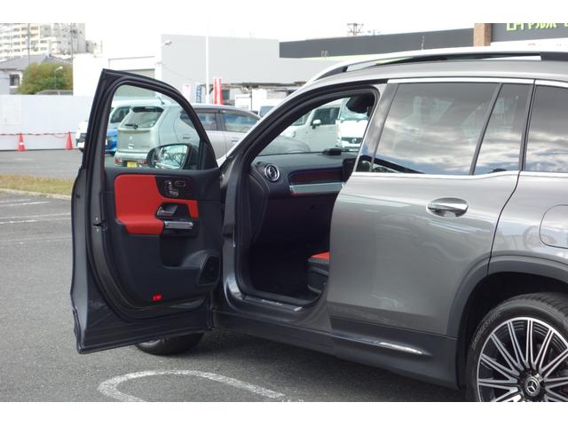 ＧＬＢ ＧＬＢ２００ｄ　４マチックＡＭＧレザエクスクルシブＰ　現行最新モデル／赤・黒レザー／シートヒーター／パノラマスライディングルーフ／ブルメスター／ＡＭＧ２０インチアルミ／３列シート７人乗り／レーダーセーフティ／ヘッドアップディスプレイ／メルセデスケア（38枚目）