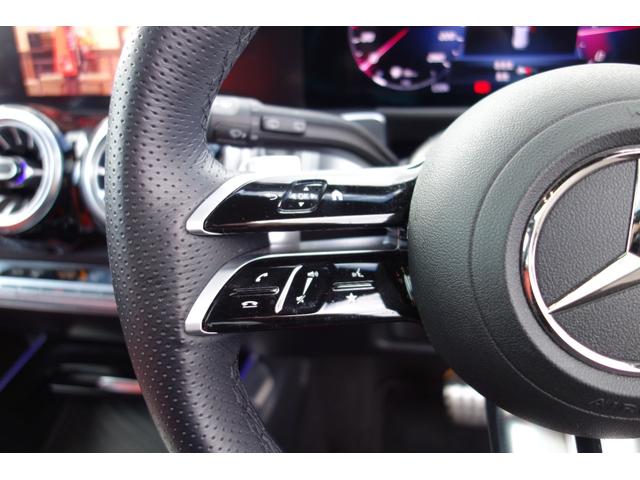 ＧＬＢ ＧＬＢ２００ｄ　４マチックＡＭＧレザエクスクルシブＰ　現行最新モデル／赤・黒レザー／シートヒーター／パノラマスライディングルーフ／ブルメスター／ＡＭＧ２０インチアルミ／３列シート７人乗り／レーダーセーフティ／ヘッドアップディスプレイ／メルセデスケア（40枚目）