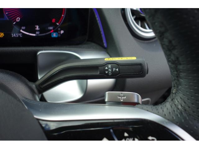 ＧＬＢ ＧＬＢ２００ｄ　４マチックＡＭＧレザエクスクルシブＰ　現行最新モデル／赤・黒レザー／シートヒーター／パノラマスライディングルーフ／ブルメスター／ＡＭＧ２０インチアルミ／３列シート７人乗り／レーダーセーフティ／ヘッドアップディスプレイ／メルセデスケア（42枚目）