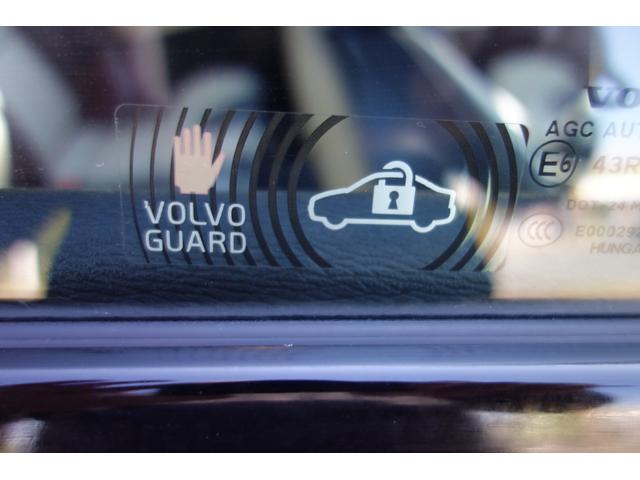 Ｖ４０ クロスカントリー　Ｔ５　ＡＷＤ　サマム　スタイリングＫＩＴ／アイシン８速ＡＴ／トールハンマーＬＥＤ／インテリセーフ／前後ドラレコ／ハーマンカードン／ロウカッパーＭ／チャコール・ブロンド２トーン革／Ｈ３０・３１・Ｒ３・４・５・７記録簿／１オナ（22枚目）