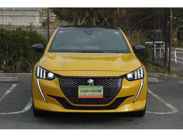 ２０８ ＧＴ　イエロー・ブラック２トーン／フルＬＥＤヘッドライト／デジタルメーター／１７インチアルミ／シートヒーター／レーダークルーズ／レーンキープ／ブラインドスポット／カープレイ／ドライブレコーダー（3枚目）