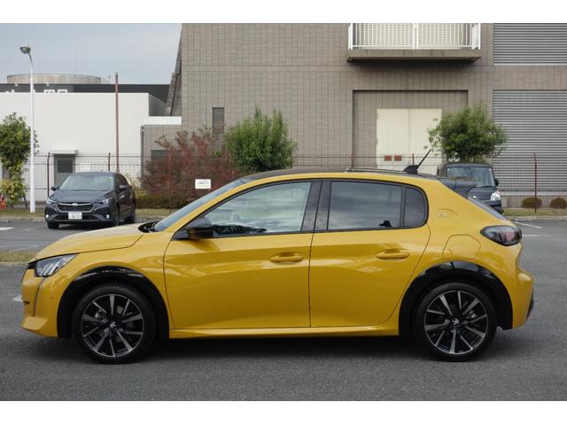 ２０８ ＧＴ　イエロー・ブラック２トーン／フルＬＥＤヘッドライト／デジタルメーター／１７インチアルミ／シートヒーター／レーダークルーズ／レーンキープ／ブラインドスポット／カープレイ／ドライブレコーダー（6枚目）