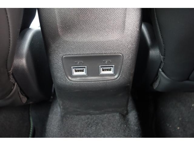 ２０８ ＧＴ　イエロー・ブラック２トーン／フルＬＥＤヘッドライト／デジタルメーター／１７インチアルミ／シートヒーター／レーダークルーズ／レーンキープ／ブラインドスポット／カープレイ／ドライブレコーダー（32枚目）