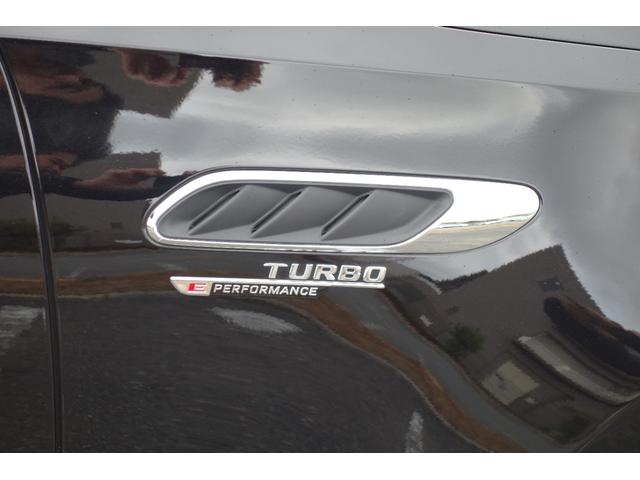 ���E�t�F���_�[�̃G���u����