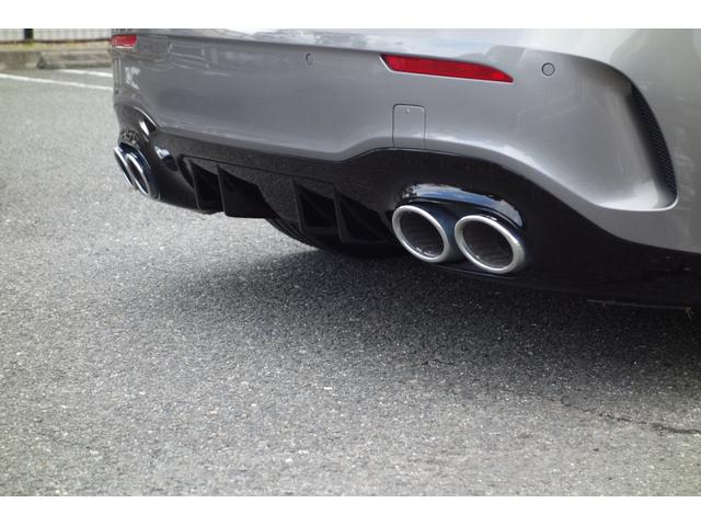 ���A�f�B�t���[�U�[