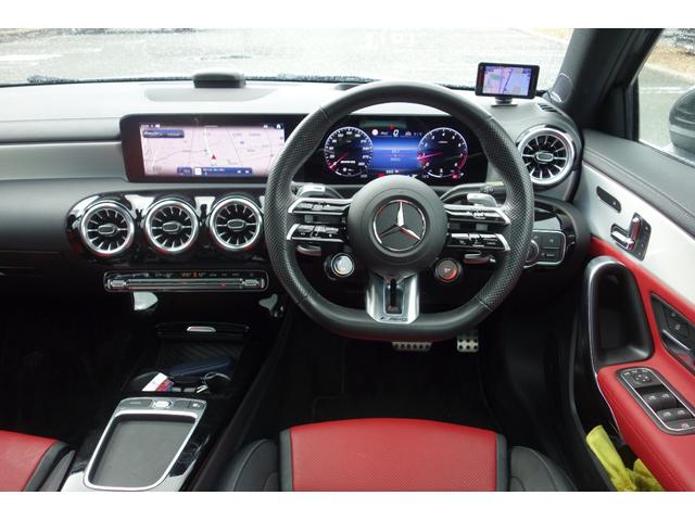 �X�e�A�����O�f�U�C�����ύX����Ă���܂�