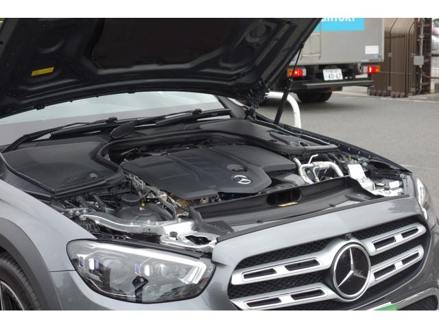 Ｅクラスオールテレイン Ｅ２２０ｄ　４マチック　オールテレイン　エクスクルーシブパッケージ／ＡＭＧ１９インチＡＷ／パノラマスライディングルーフ／マキアートベージュレザー／シートヒーター・ベンチレーション／ブルメスターサウンド／セレナイトグレー／１オーナー（26枚目）