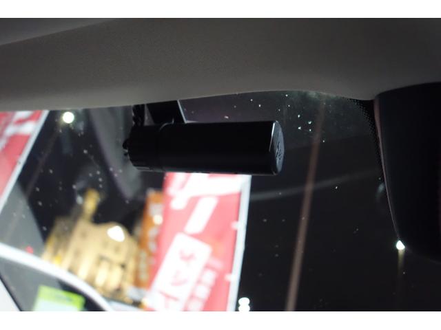 Ｅクラスオールテレイン Ｅ２２０ｄ　４マチック　オールテレイン　エクスクルーシブパッケージ／ＡＭＧ１９インチＡＷ／パノラマスライディングルーフ／マキアートベージュレザー／シートヒーター・ベンチレーション／ブルメスターサウンド／セレナイトグレー／１オーナー（58枚目）