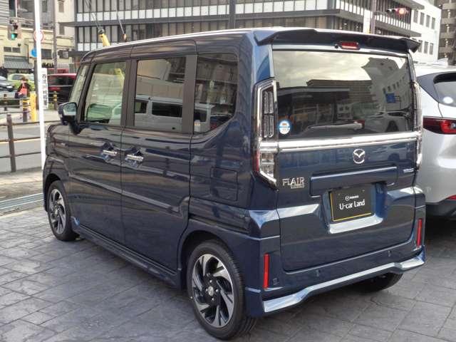 両側電動スライドドア