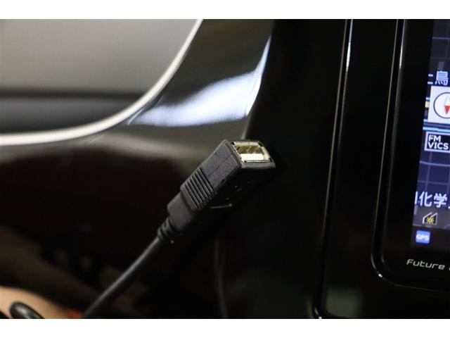 プリウス Ａプレミアム　ツーリングセレクション　横滑り防止機能　皮シート　運転席パワーシート　エアコン　パワーウィンドウ　ナビ＆ＴＶ　ＬＥＤライト　盗難防止装置　スマートキー＆プッシュスタート　キーレス　ＥＴＣ　アルミホイール　メモリナビ　パワステ（15枚目）