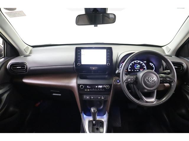 ヤリスクロス Ｚ　バックモニタ　横滑り防止システム　ナビ＆ＴＶ　イモビ　カーテンエアバッグ　クルーズＣ　エアコン　スマートキ－　アルミ　地デジ　キーフリー　パワステ　ダブルエアバック　ＬＥＤヘット　エアバッグ　記録簿有（4枚目）