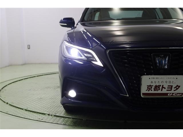 クラウンハイブリッド Ｓ　バックガイドモニター　メモリーナビゲーション　地デジＴＶ　ＥＴＣ車載器　電動シート　ＬＥＤヘッド　記録簿　イモビライザー　ドラレコ　メディアプレイヤー接続　横滑り防止装置　スマートキー　キーフリー（9枚目）