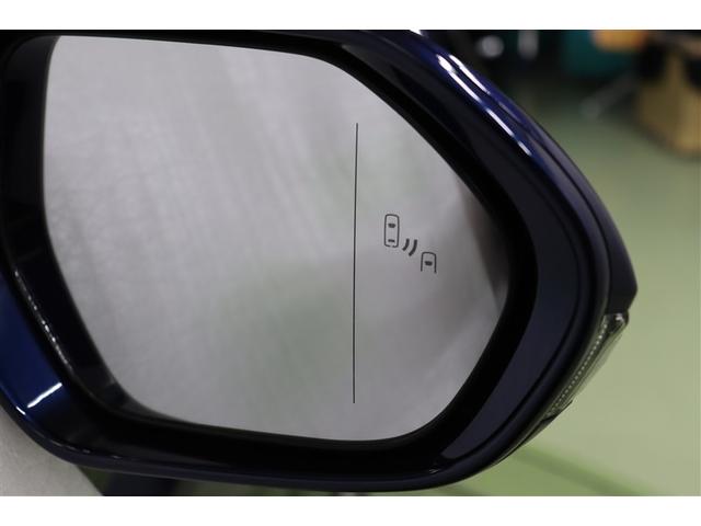 クラウンハイブリッド Ｓ　バックガイドモニター　メモリーナビゲーション　地デジＴＶ　ＥＴＣ車載器　電動シート　ＬＥＤヘッド　記録簿　イモビライザー　ドラレコ　メディアプレイヤー接続　横滑り防止装置　スマートキー　キーフリー（10枚目）