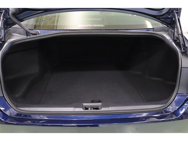 クラウンハイブリッド Ｓ　バックガイドモニター　メモリーナビゲーション　地デジＴＶ　ＥＴＣ車載器　電動シート　ＬＥＤヘッド　記録簿　イモビライザー　ドラレコ　メディアプレイヤー接続　横滑り防止装置　スマートキー　キーフリー（35枚目）