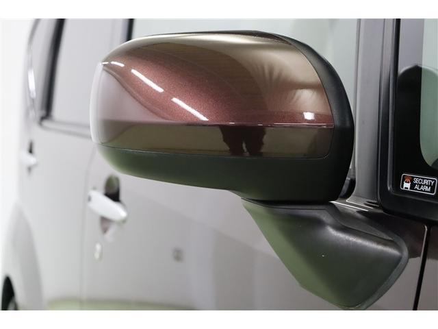 ムーヴ Ｘ　ＳＡＩＩ　衝突被害軽減Ｂ　Ｂカメラ　盗難防止　ナビＴＶ　横滑り防止装置　助手席エアバッグ　地デジＴＶ　オートエアコン　ベンチシート　キーレス　スマキー　ＡＢＳ　ＥＴＣ　パワーウィンドウ　アルミホイール　ＤＶＤ（10枚目）