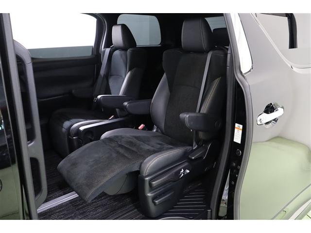 アルファード ２．５Ｓ　タイプゴールド　イモビ　バックモニタ－　ＬＥＤランプ　リアオートエアコン　点検記録簿　ドライブレコーダ　エアコン　横滑防止装置　エアロ　アルミ　パワーウィンドウ　メディアプレイヤー接続　ＡＢＳ　キーレス　３列シート（30枚目）