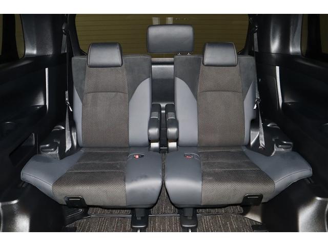 アルファード ２．５Ｓ　タイプゴールド　イモビ　バックモニタ－　ＬＥＤランプ　リアオートエアコン　点検記録簿　ドライブレコーダ　エアコン　横滑防止装置　エアロ　アルミ　パワーウィンドウ　メディアプレイヤー接続　ＡＢＳ　キーレス　３列シート（33枚目）