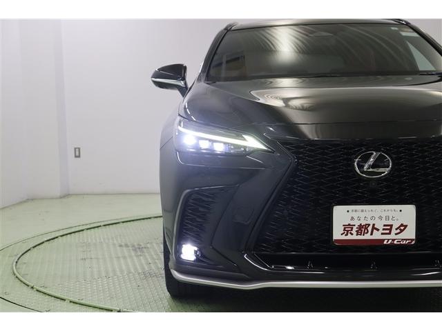 ＮＸ ＮＸ３５０ｈ　Ｆスポーツ　ナビ＆ＴＶ　ＰＣＳ　クルコン　レザー　１００Ｖ　キーレス　ＬＥＤヘッドライト　パノラミックルーフ　アルミホイール　ミュージックプレイヤー接続可　オートエアコン　メモリーナビ　スマートキー　ＡＢＳ（12枚目）