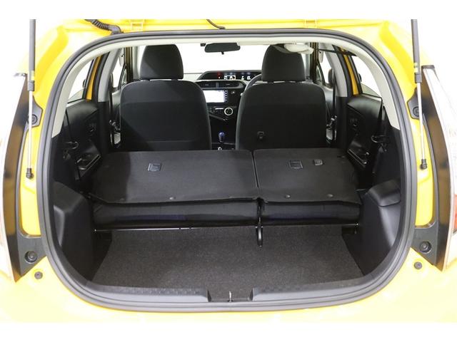 アクア Ｓ　スマートキープッシュスタート　キーレスエントリ　ドラレコ付　イモビ　ナビ＆ＴＶ　オートエアコン　デュアルエアバック　ＥＳＣ　Ｂカメラ　パワーウィンドウ　ＡＵＸ端子　ＥＴＣ　ＳＲＳ　ワンセグＴＶ　ＡＢＳ（35枚目）