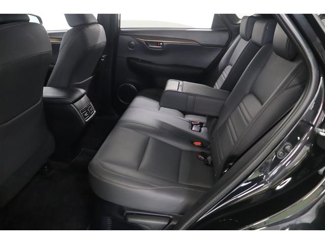 �����G�܂��A�����ɏ\���ȗ]�T����������L�X�Ƃ�����Ԃł��B���ʂ��[���������ƍ����̂Ń����O�h���C�u�����K�ł��B�A�[�����X�g�ɂ̓h�����N�z���_�[�t�B�g��Ȃ����͊i�[���Ă�����̂ŃX�}�[�g�ł��B