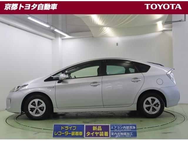 プリウス Ｓ　整備記録簿　アルミ付き　スマキー　運転席助手席エアバック　キーレスエントリ　バックモニター付き　ＡＴエアコン　ＥＴＣ付き　ＡＵＸ　イモビ　サイドカーテンエアバック　エアＢ　ＡＢＳ　パワーステアリング（2枚目）