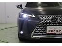 グレイスフルエクスプローラー仕様のアルミ蒸着(エクステンション・サイドマーカー)で引締まったLEDヘッドランプです。オートライト、オートハイビームも搭載しています。