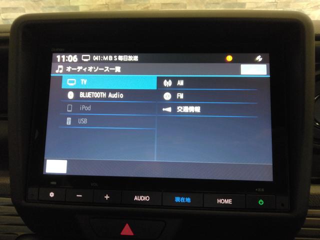 Ｎ－ＶＡＮ ファン　当社デモカー　８インチナビＴＶ　充電用ＵＳＢジャック（4枚目）