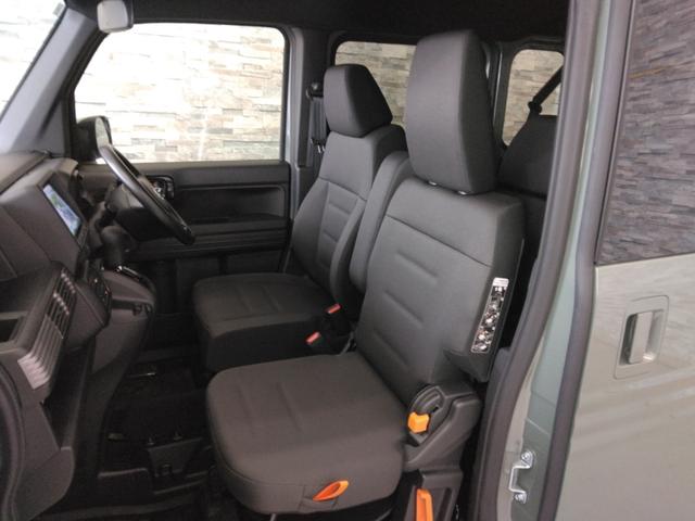 Ｎ－ＶＡＮ ファン　当社デモカー　８インチナビＴＶ　充電用ＵＳＢジャック（10枚目）