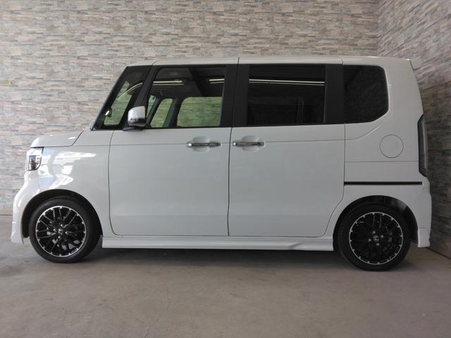 Ｎ－ＢＯＸカスタム ターボコーディネートスタイル　当社デモカー　無限エアロ＆グリルＧｒ　９インチコネクトナビ　シートヒーター　両側パワースライドドア（6枚目）