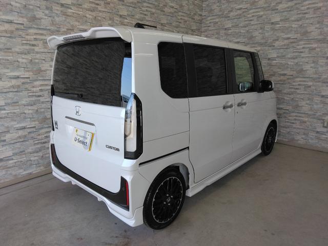 Ｎ－ＢＯＸカスタム ターボコーディネートスタイル　当社デモカー　無限エアロ＆グリルＧｒ　９インチコネクトナビ　シートヒーター　両側パワースライドドア（8枚目）
